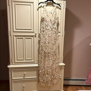 STUNNING Xscape Cream Maxi Dress